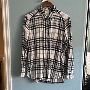 American Eagle Outfitters Black and White Checkered Shirt